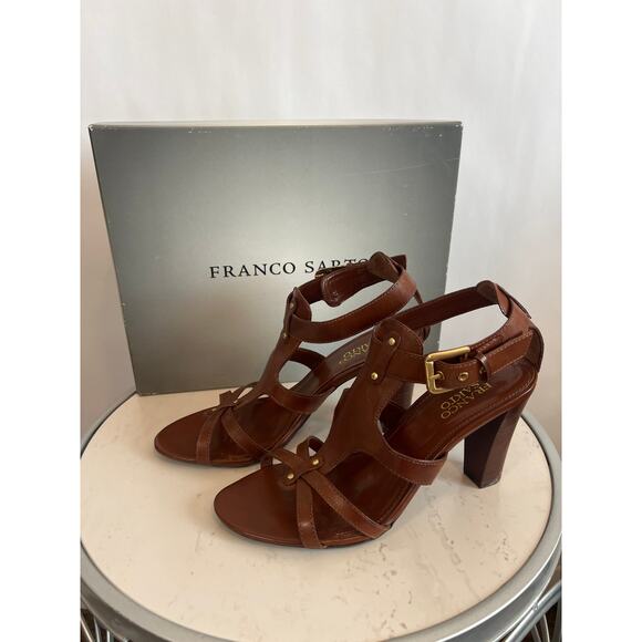 Franco Sarto Shoes - Franco Sarto Ibiza chocolate brown leather sandal with gold hardware Size 9 Box